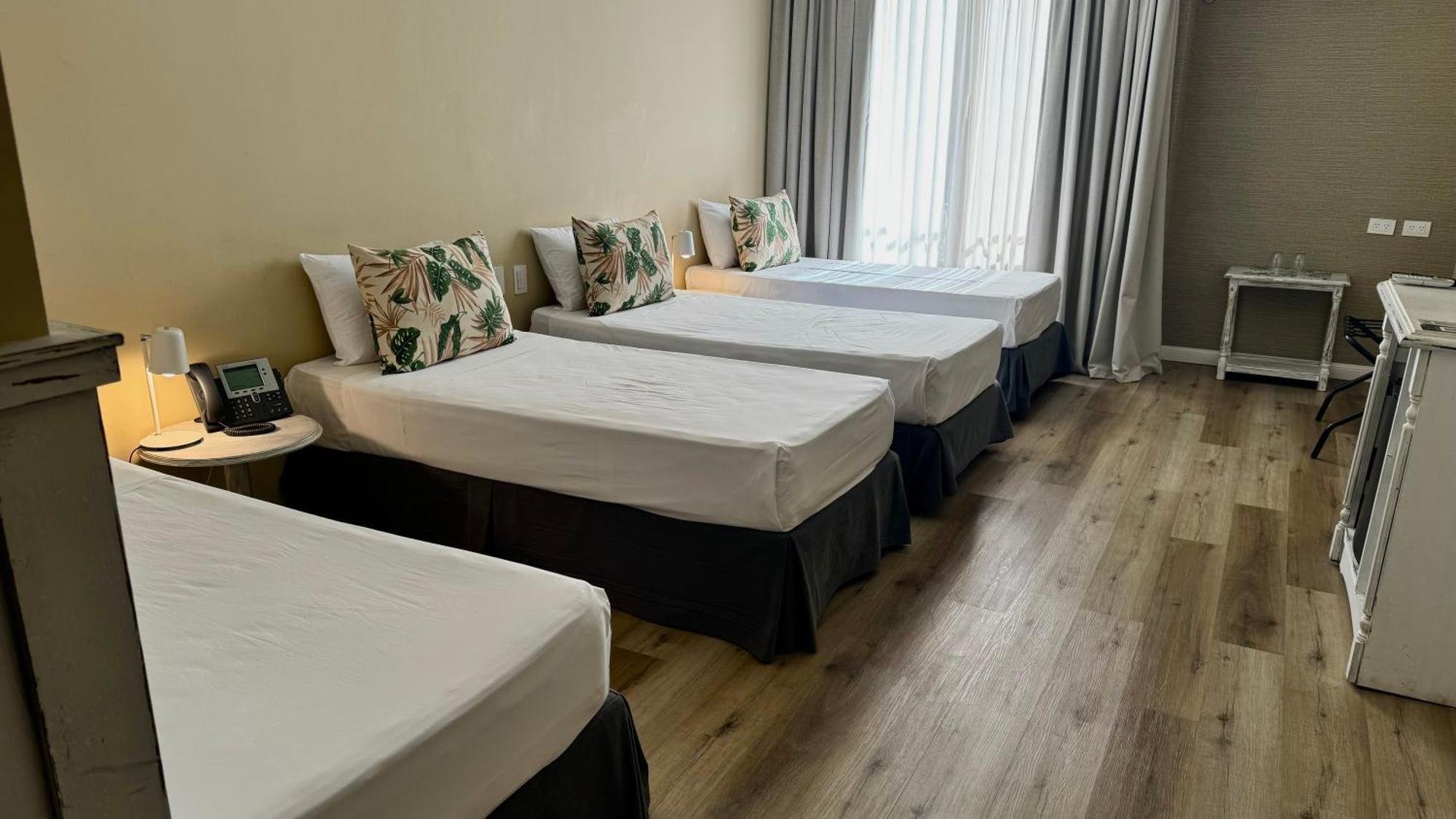 Gardi Hotel & Suites Buenos Aires Exterior photo