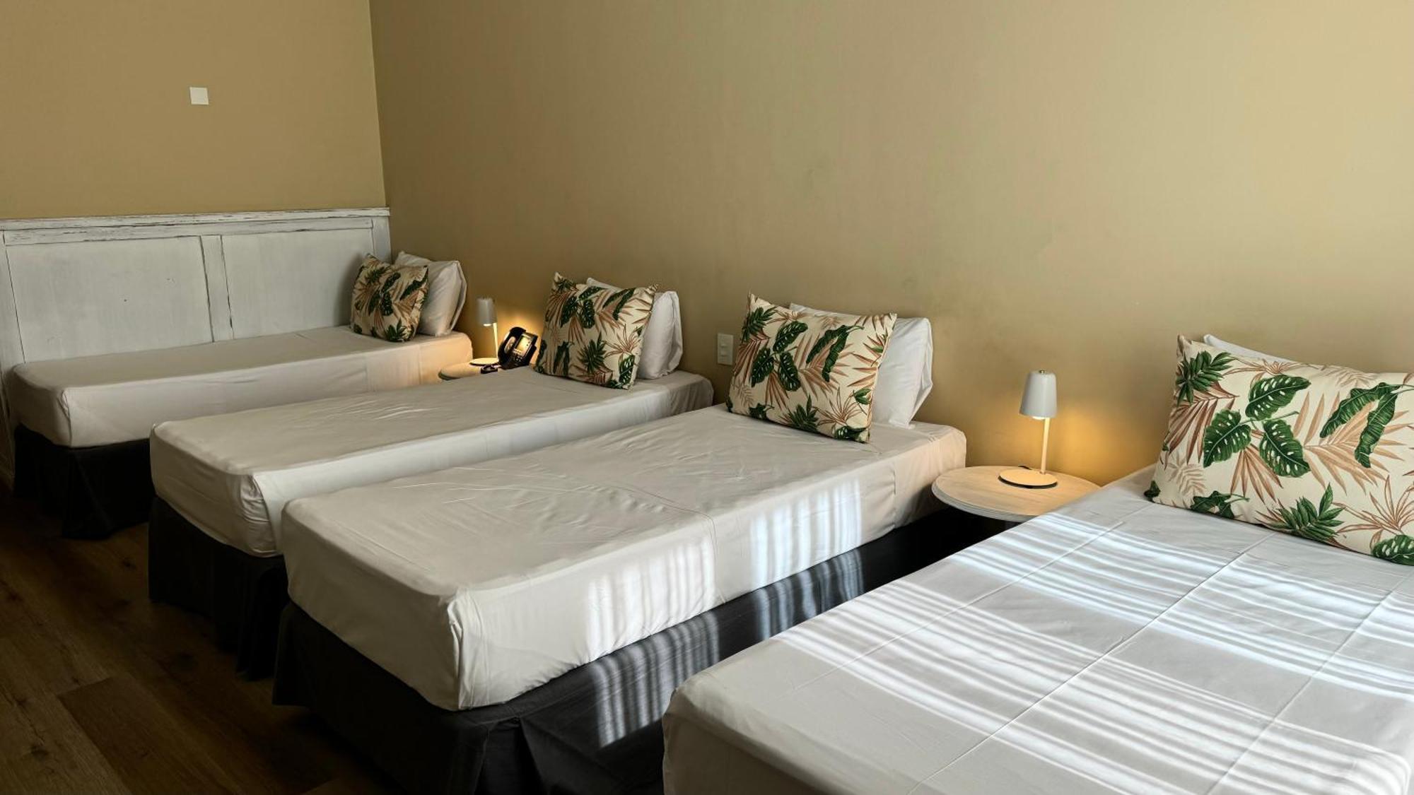 Gardi Hotel & Suites Buenos Aires Exterior photo